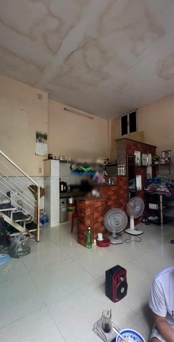 Địa chỉ 11/11/trần văn đang, hẻm nhỏ, gác 25m2. nở hậu, nhà còn mới - 3