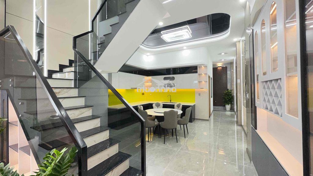 Bán nhà 2 lầu 1 trệt hoàn công ngay chợ dĩ an - 2