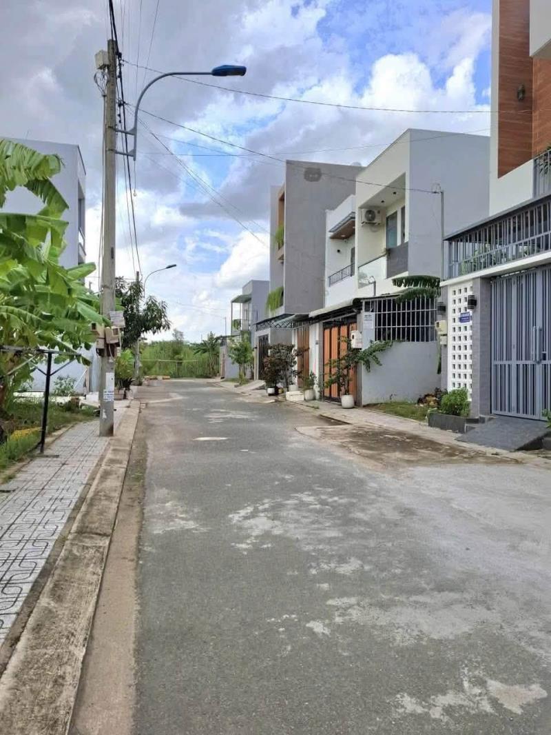 Bán đất đường 9m, gần chợ long trường giá 3,1 tỷ/52 - 2