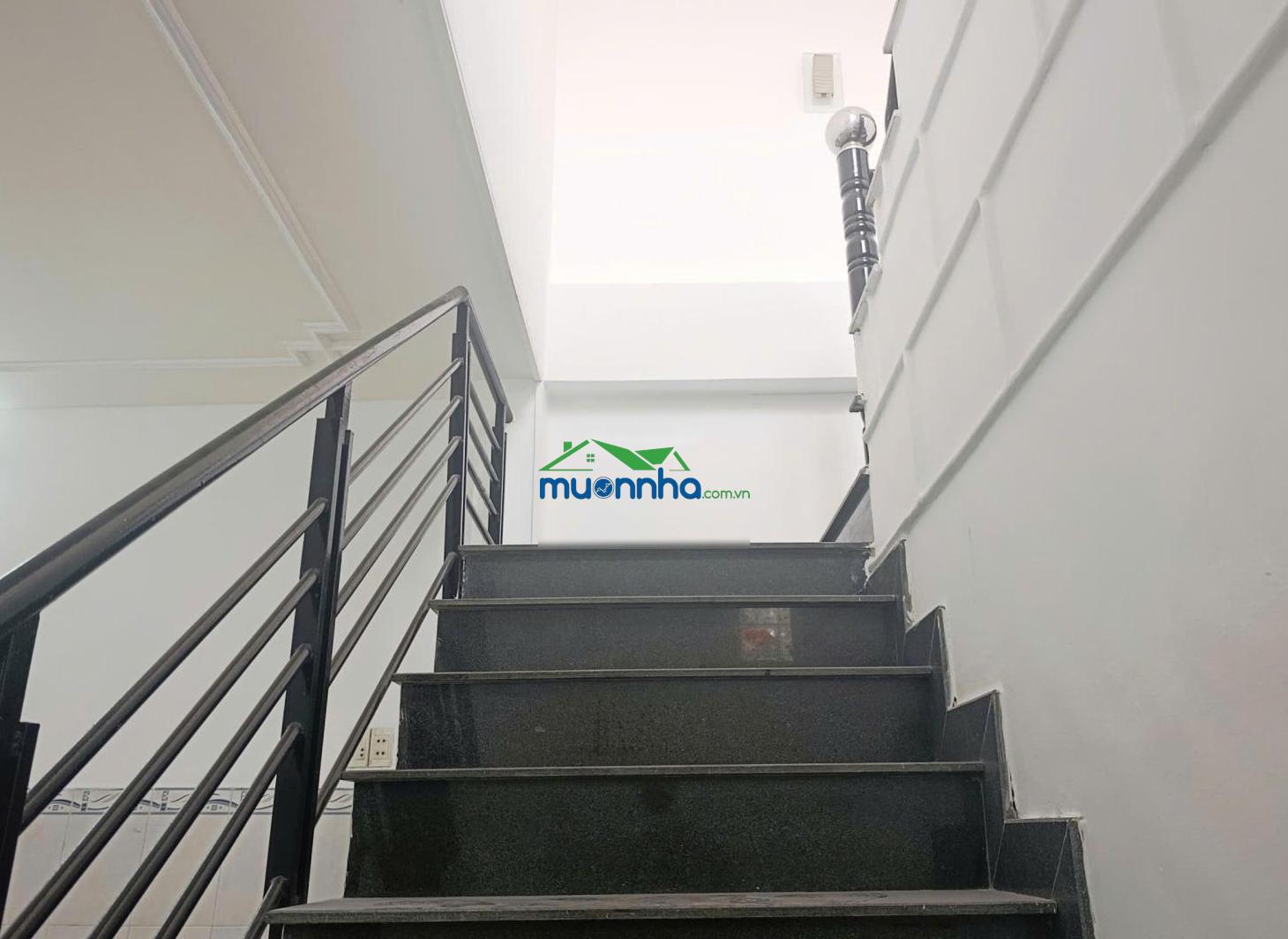 Bán nhà dương bá trạc quận 8 - hẻm 4m cách mặt tiền vài vước chân - 4x12 - chỉ hơn 5tỷ - vào ở ngay - 3