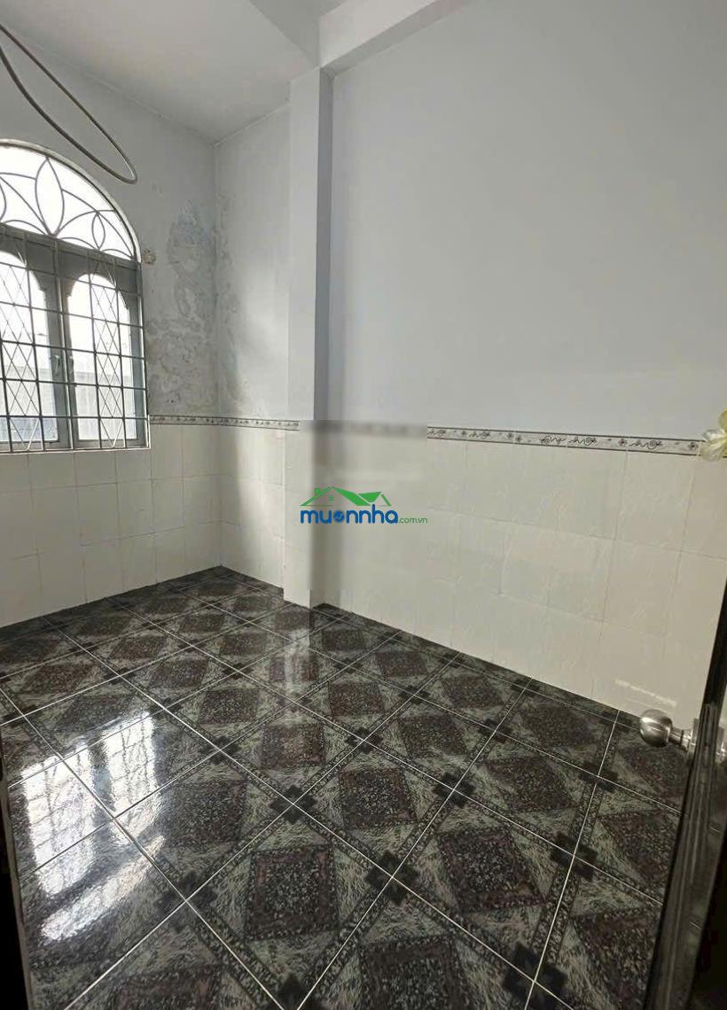 (6,98 tỷ tl) nhà 1 sẹc, 3 tầng đúc, 6m x 8m, hẻm 4m, gần đường lý thường kiệt..!