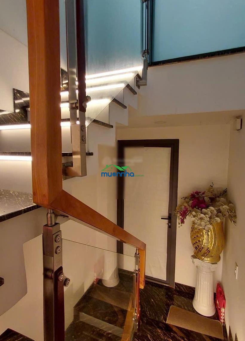 Hẻm xe tải tân bình - nhà ngang 6.15m x 5.2m 3 tầng chỉ 6.4 tỷ - 4