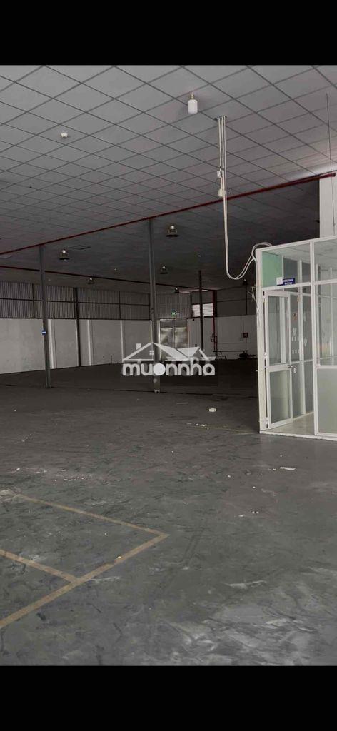 Cho thuê kho 10002 đường container, quân 7 - 3