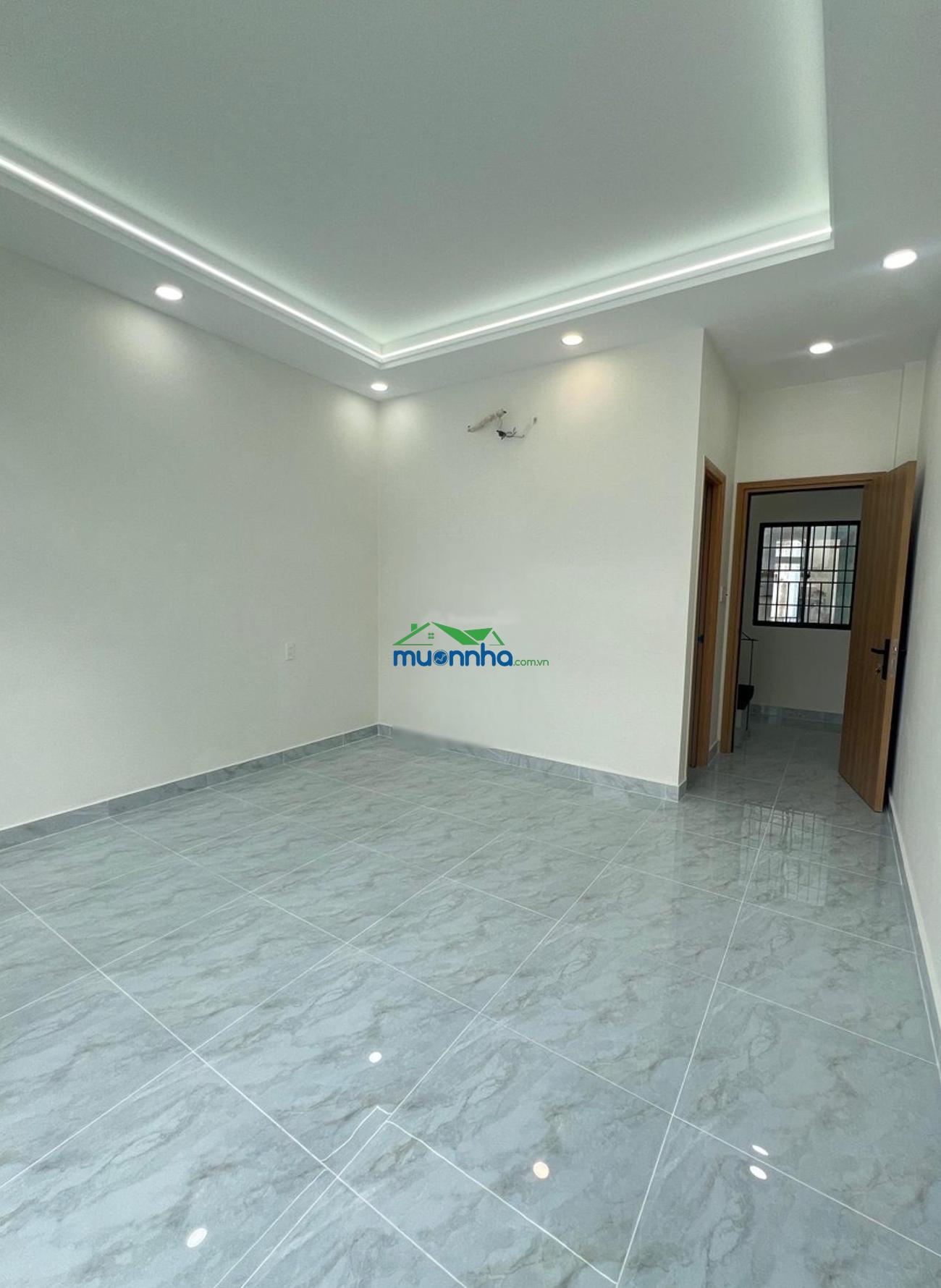 Bán nhà lạc long quân 4 x 8m, 6,980 tỷ. nhà mới ở ngay, kết cấu 5 tầng + nhà có 3pn rộng