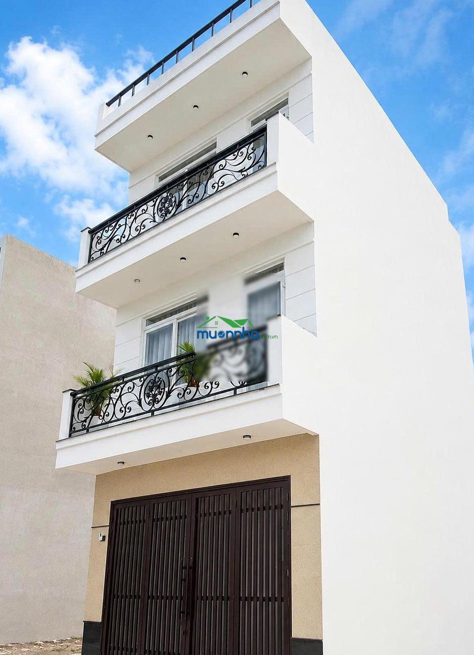 Hạ giá bán nhanh bán nhà 1 trệt 2 lầu + sân thượng hẻm 92 vườn lài dt: 4.75x10.65 m, đường 11m