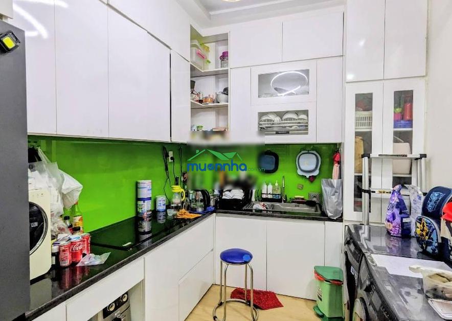 + B.a'n nh.ađường hoà hưng, phường hoà hưng + dt: 35,3m2 ngang 3,8m * 9.2m nở hậu + 2 tầng + 6.5