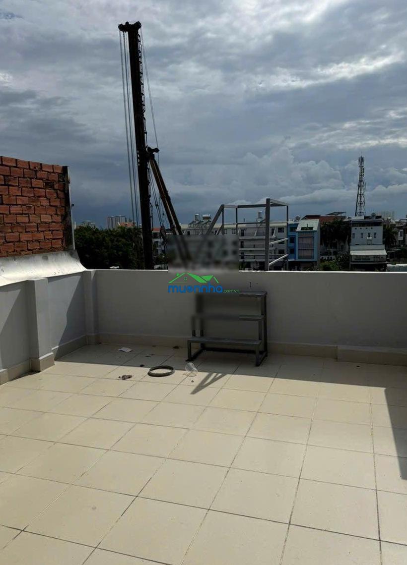 Bán căn hộ dịch vụ bình hưng kế bến xe q8 96 m2 xe hơi đỗ cữa