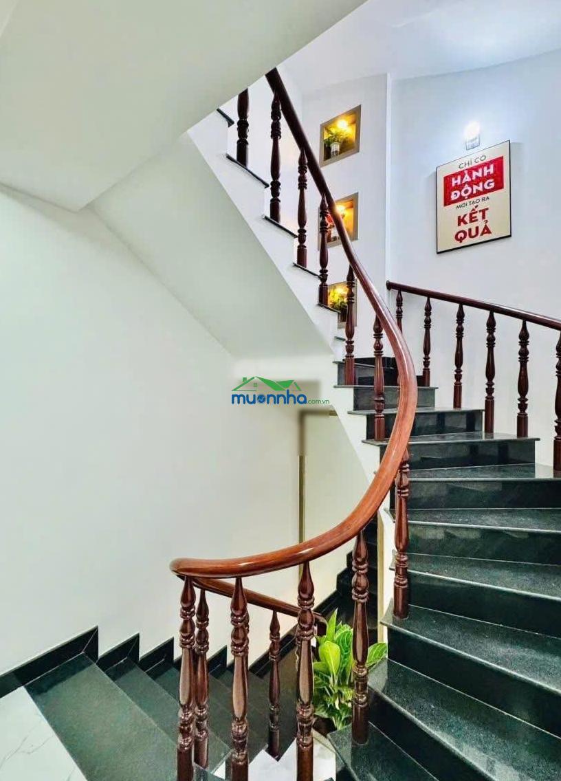 Cho thuê dòng tiền 70tr/tháng căn hộ dịch vụ hxh full nội thất. hạ 600tr giá chỉ còn 13tỷ200