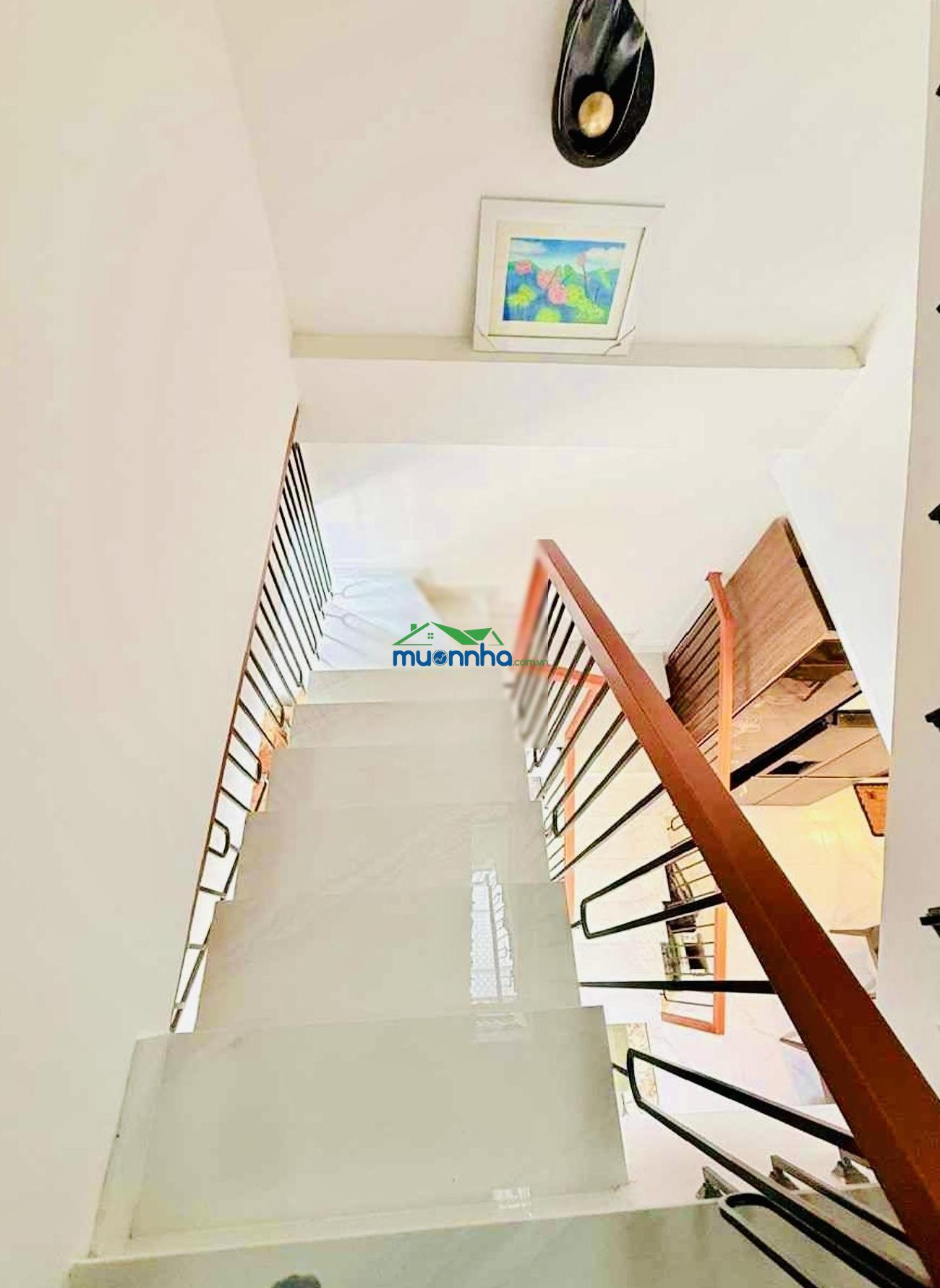 Bán nhà phố 4 tầng hiện đại - full nội thất cao cấp - 8,2 tỷ - quận 7