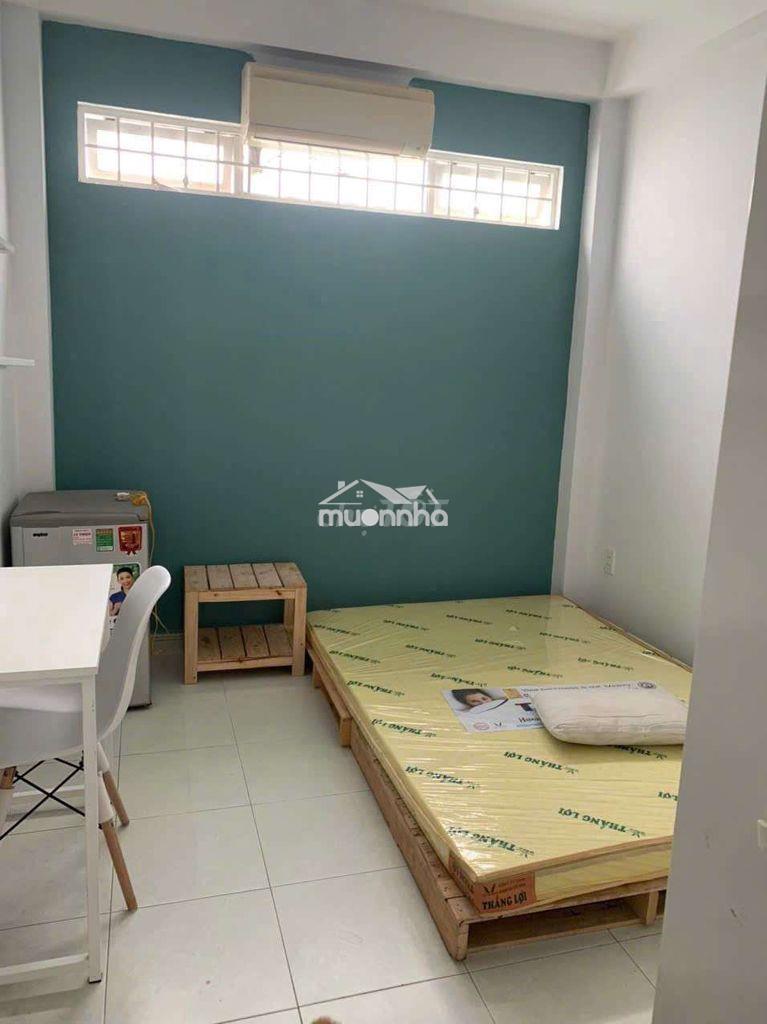 Cho thuê phòng giờ giấc tự do.đường huỳnh văn bánh .p 13. q.phú nhuận - 4