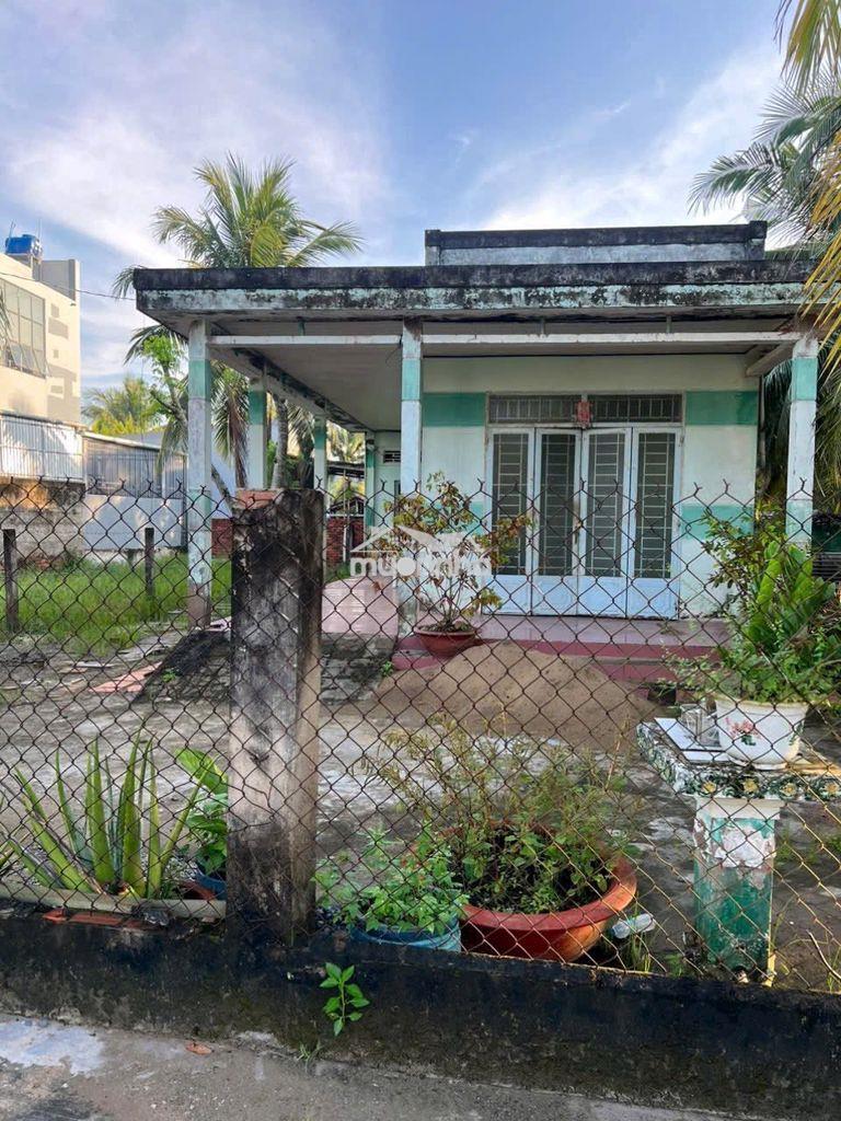 Thua bóng đá chủ cần bán căn nhà 125m2 đường lê thị siêng củ chi