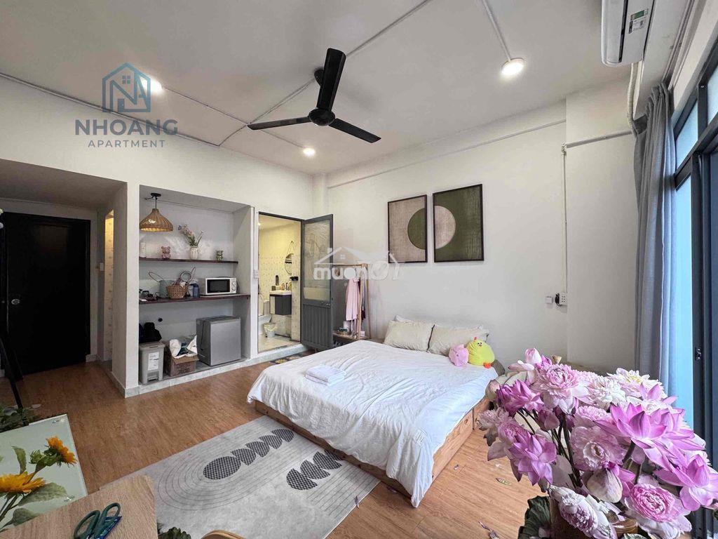 Cho thuê studio balcony 25m2 mặt tiền nguyễn thái bình quận 1 - 4