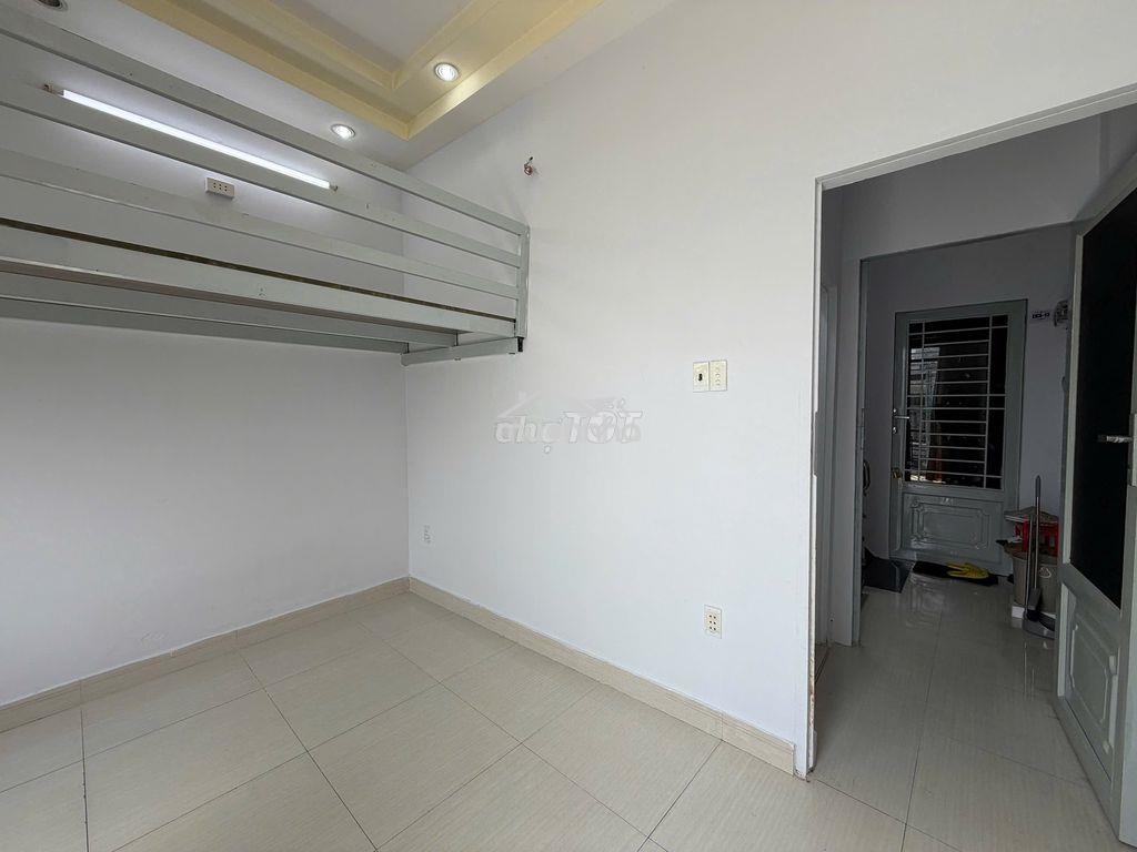 Duplex bancol cửa sổ trời thoáng sạch sẽ giá rẻ - 4