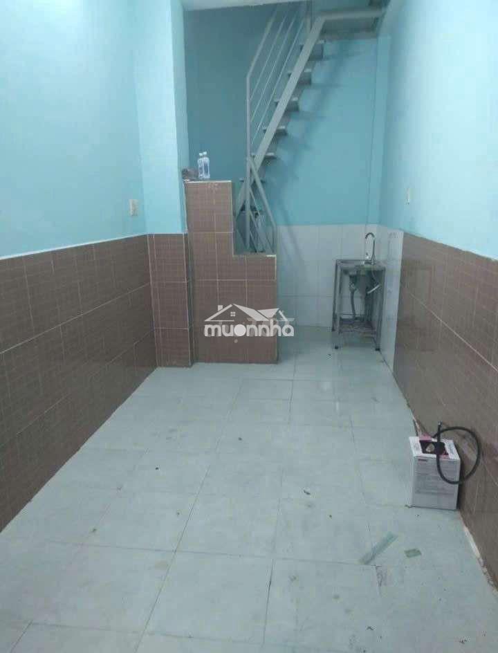 Cho thuê nhà nhỏ trần bình trọng bình thạnh 