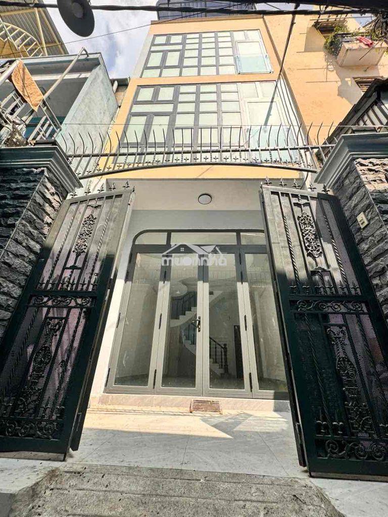 Bán chdv 9 phòng giá 8.9 tỷ