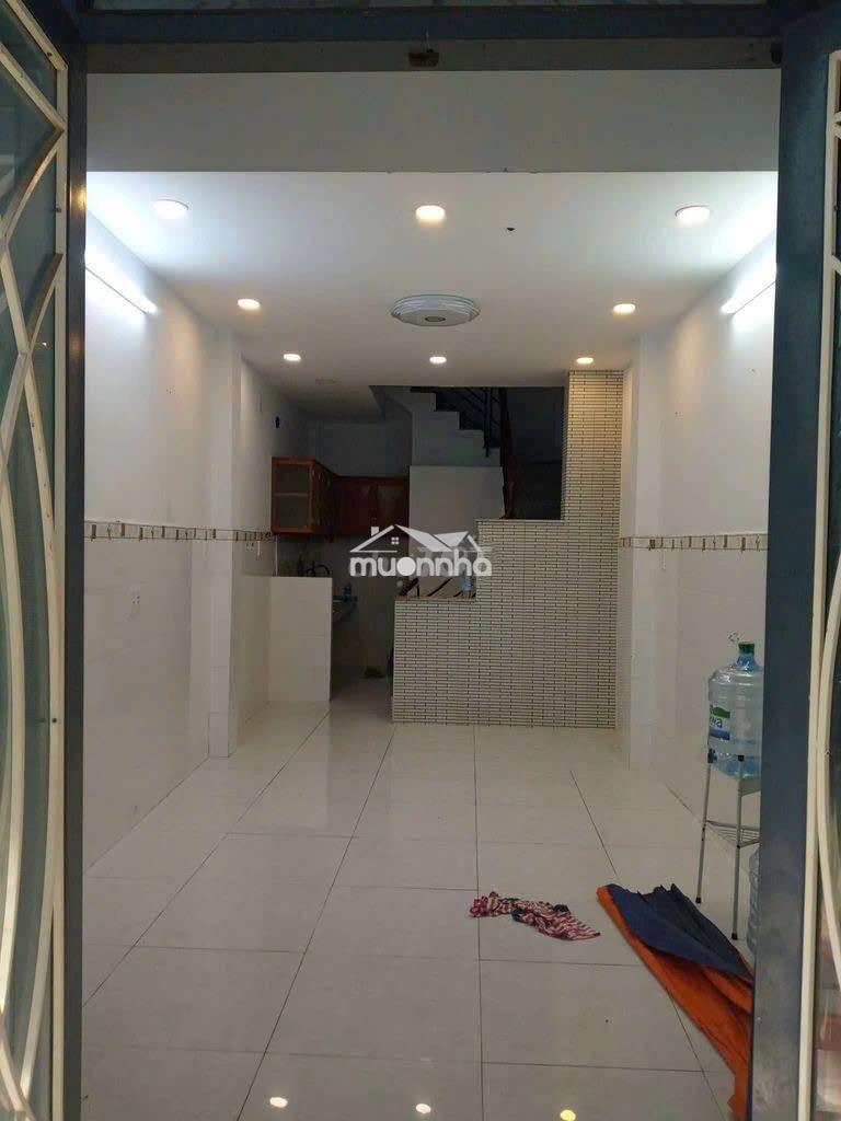 Sát bắc hải - tân bình - 3pn - 4wc - nhà đẹp ở ngay - chỉ 12tr - 3