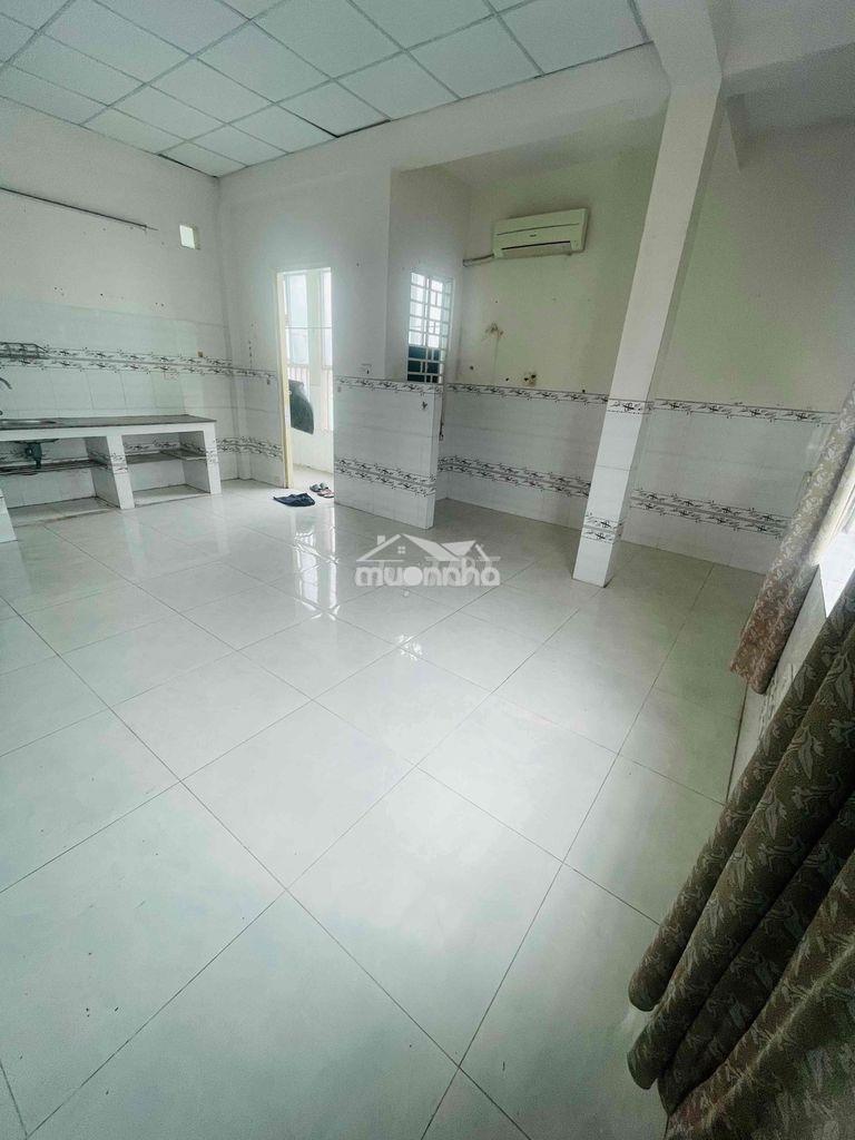 Phòng trọ 35m2 rộng rãi thoáng an ninh giờ giấc tự do an ninh gia đình - 2