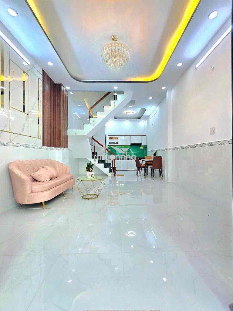 Nhà shr gần phú mỹ hưng quận 7 dt:4x10m 2tầng 2pn hoàn công đầy đủ. - 2