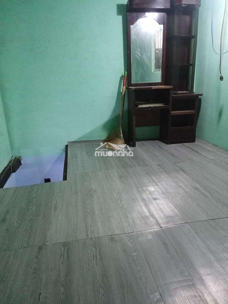 Cho thuê trọ 12m2 q8 - 4