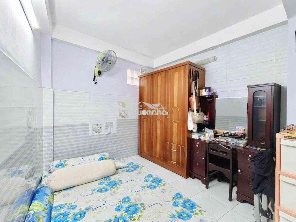 Bán nhà 4 phòng ngủ ngay trung tâm quận 11 - nhỉnh 5 tỷ - 2