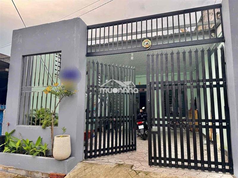 Nhà định hoà gần trần ngọc lên 1 trệt 1 lửng sân 2 oto 7 chỗ