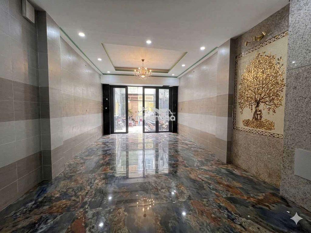 Cho thuê  mặt tiền kinh doanh. q1 trần hưng đạo phường bến thành q1 - 3
