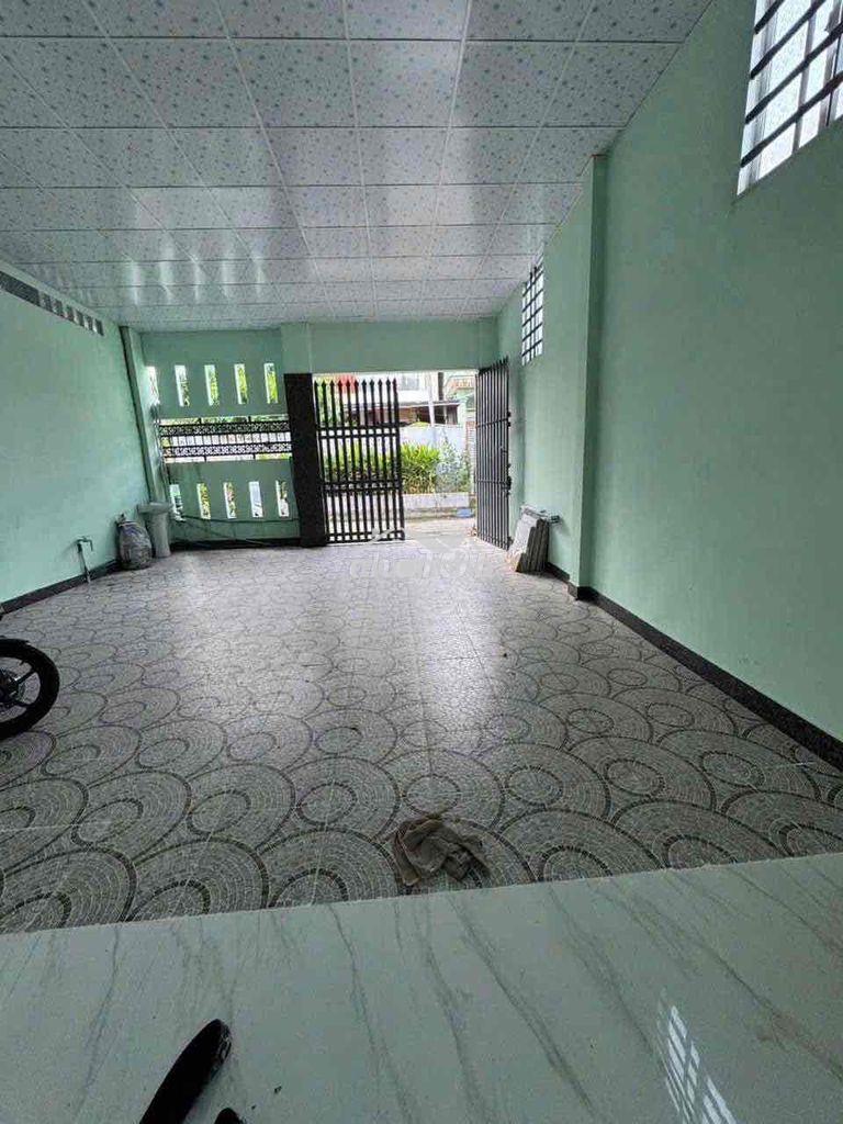 Nhà định hoà gần trần ngọc lên 1 trệt 1 lửng sân 2 oto 7 chỗ - 4