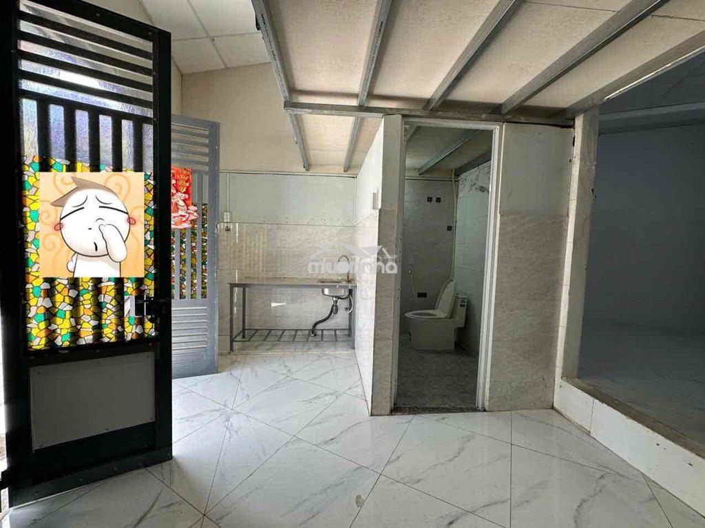 Kiot có 1pn và 1 gác, ở hay kinh doanh đều đc ở bình lợi - 3