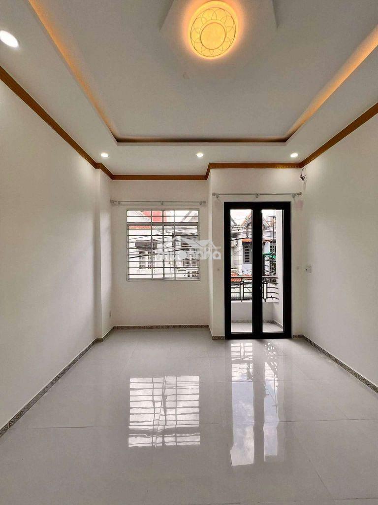 Nhà lầu đường xe hơi gần ubnd phường tân đông hiệp  - 4