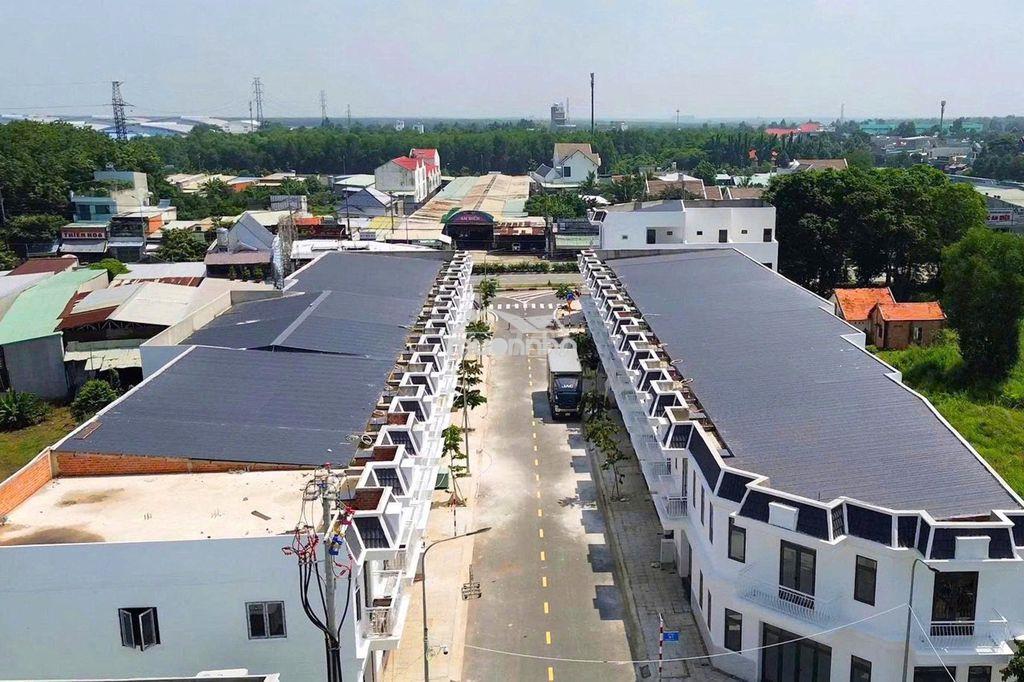 Bán căn góc diện tích 197m vuông , có gara ô tô, 2 tầng 3 phòng ngủ - 2