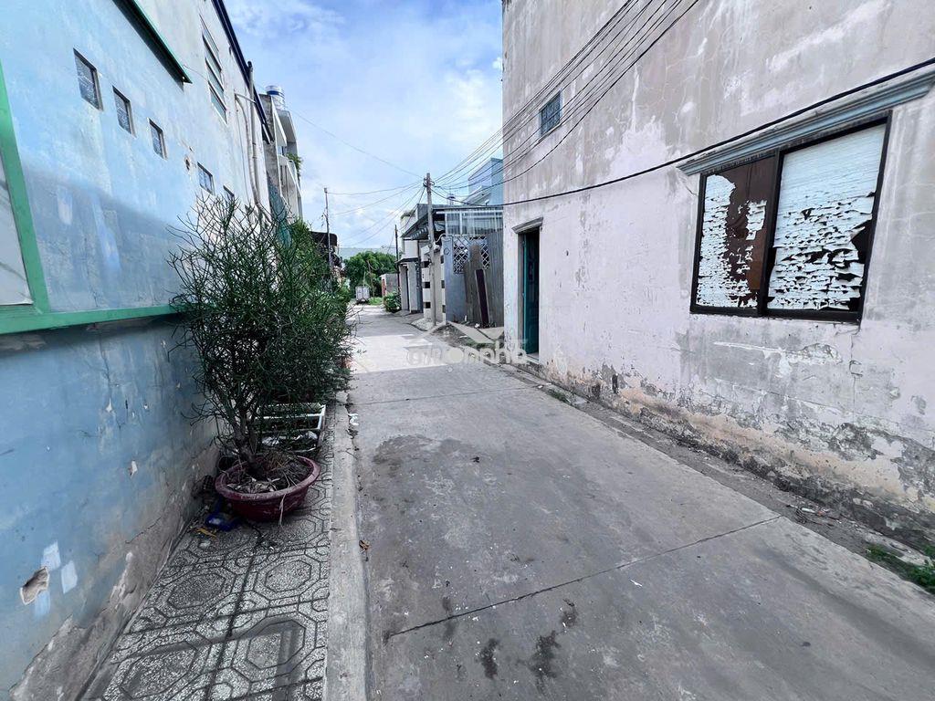 Nhà mặt tiền chòm sao, chỉ để ở, 3 phòng - 3,2 triệu (bao điện nước) - 3