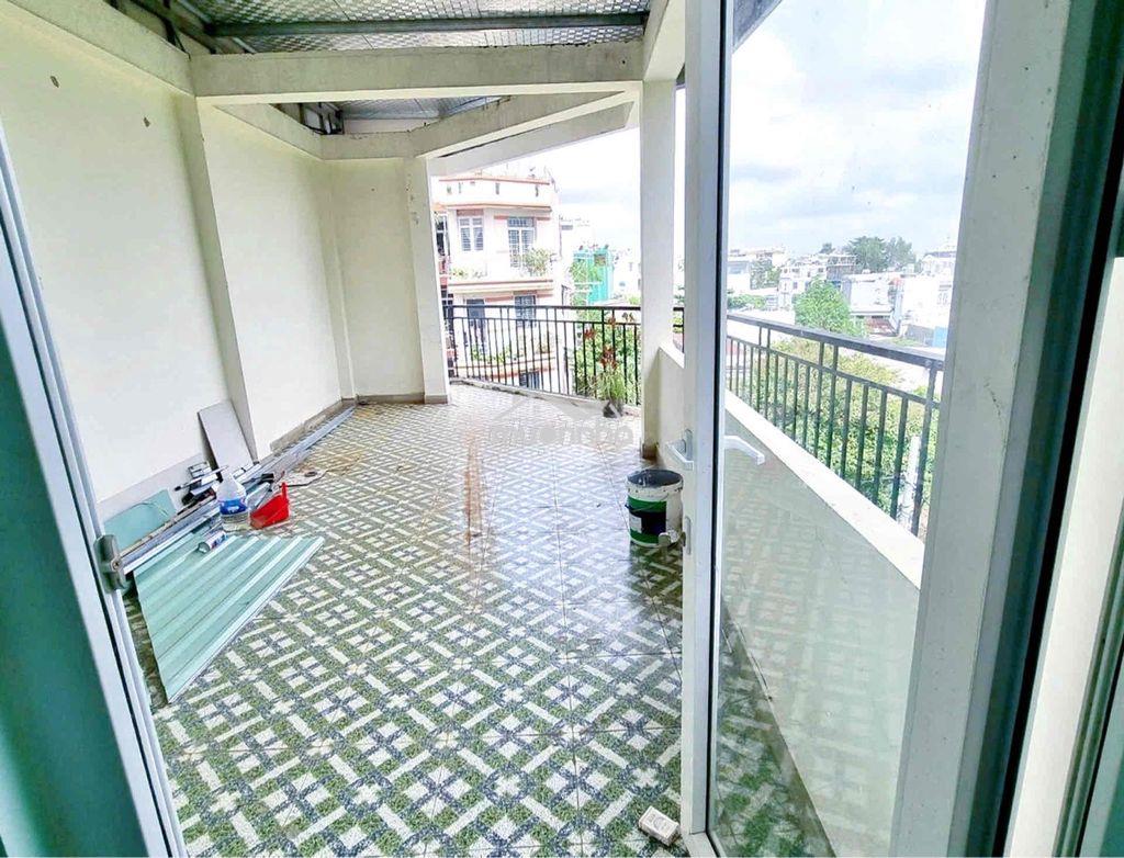 Bán nhà hẻm  xe hơi 4 tầng kế chợ an nhơn -giá : 5 tỷ 2 - 4