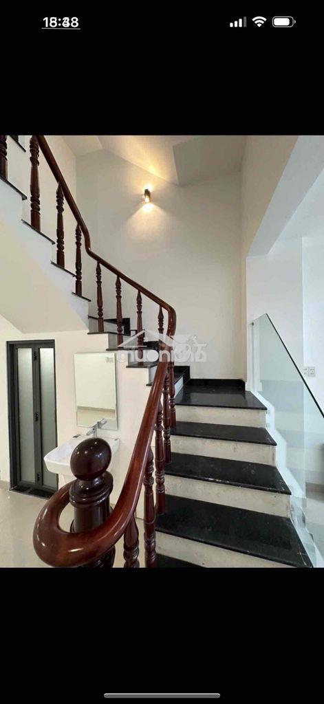 Nhà hxh 1 trục sát mặt tiền 5 tầng hoàn công đủ trung tâm q3 - 2