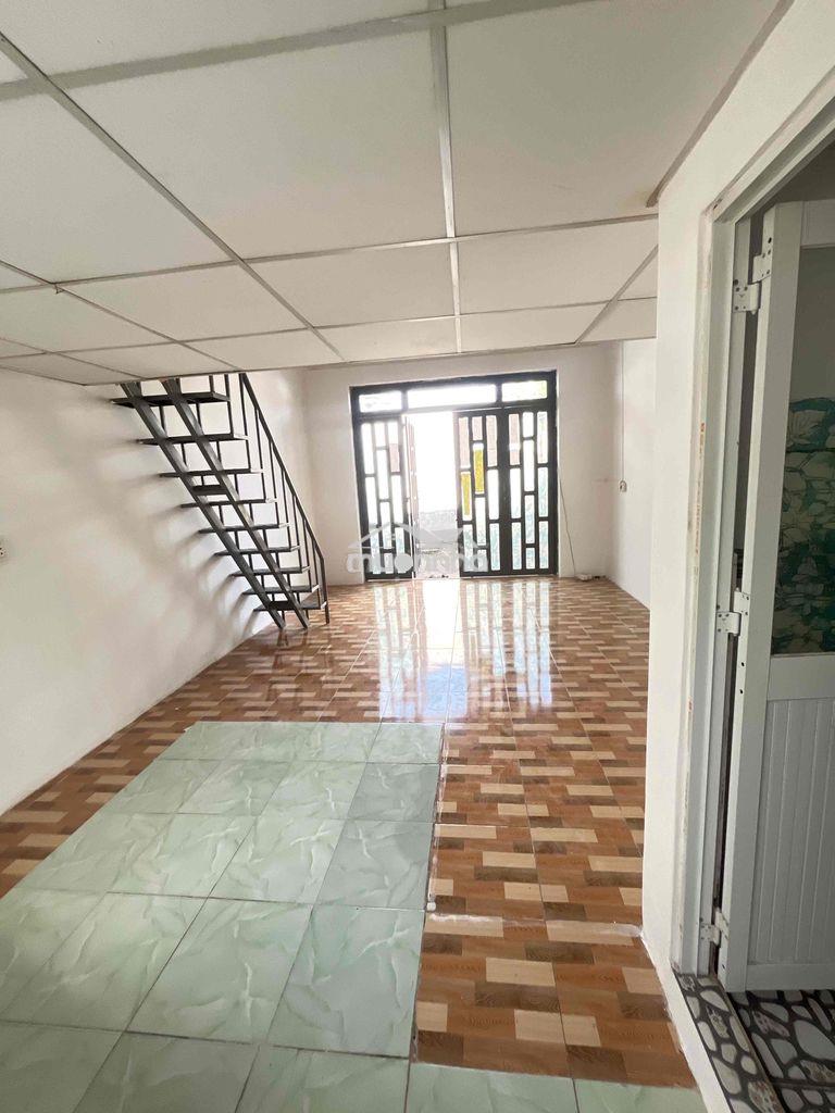 Nhà cấp 4 gác lửng 64m2thạnh xuân 14 q - 3