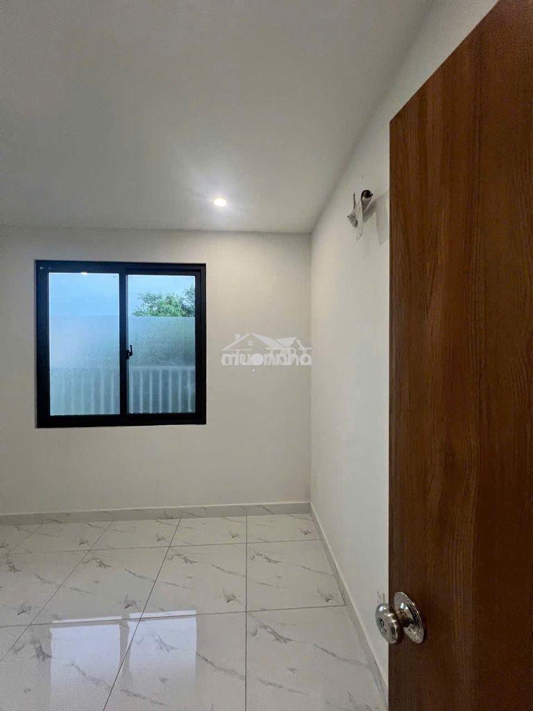 (8702) star tower. vợ đẻ bán rẻ về quê. bao sổ hồng - 2
