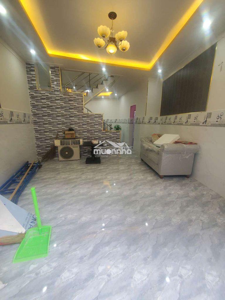 Bán nhà 4 x 10 đúc 1 lầu 2pn 2wc, giá 1 tỷ 680tr thương lượng - 2
