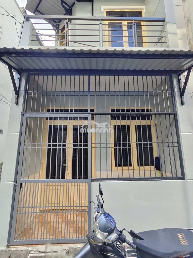 Cho thuê nhà nguyên căn 4pn, 1 trệt 2 lầu gần công viên làng hoa