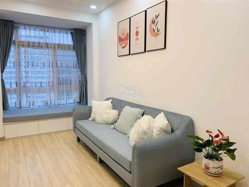 Cho thuê căn hộ 2pn sky garden nhà đẹp, cách rmit 5phut đi xe