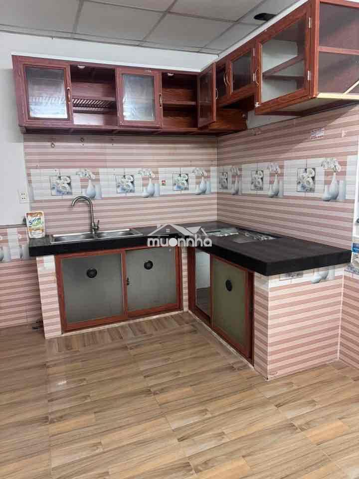 48m - 3,3tỷ -  bà điểm - ngay ngã tư trung chánh - hẻm 5m xe hơi - 4