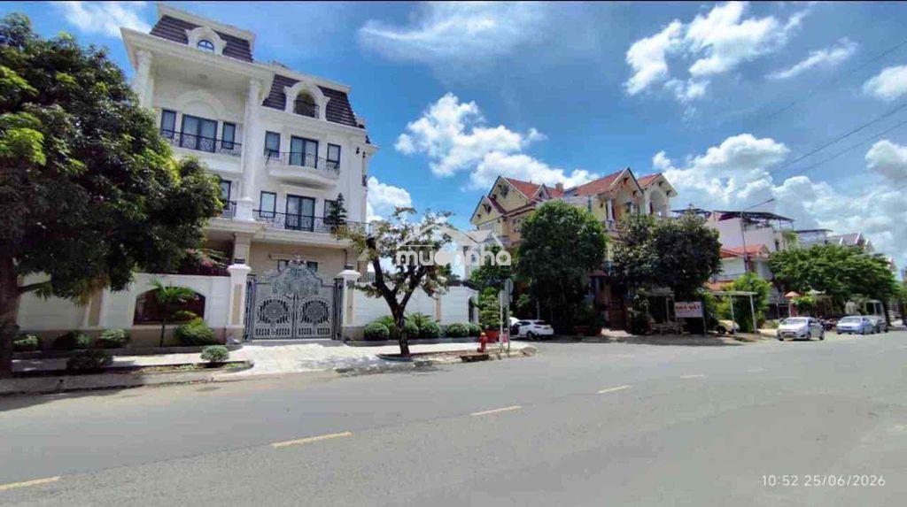 Biệt thự góc 2 mặt tiền khu dân cư phú nhuận – thới an, dt 242.3 m2 - 2