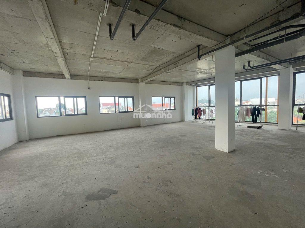 Cho thuê mb tm 150m2, giá 10tr/tháng, ngay đs3 + phạm hữu lầu. - 2