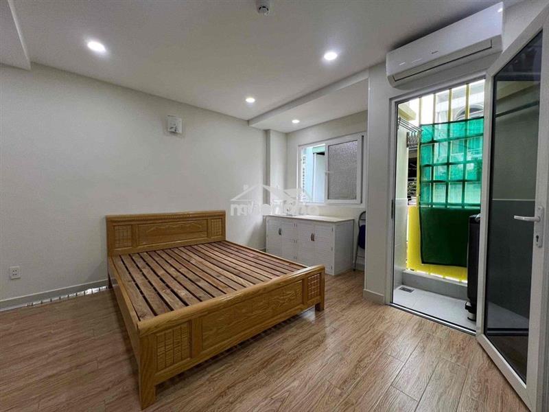 Chdv mới ban công cửa sổ - ba tháng hai - gần vòng xoay dân chủ