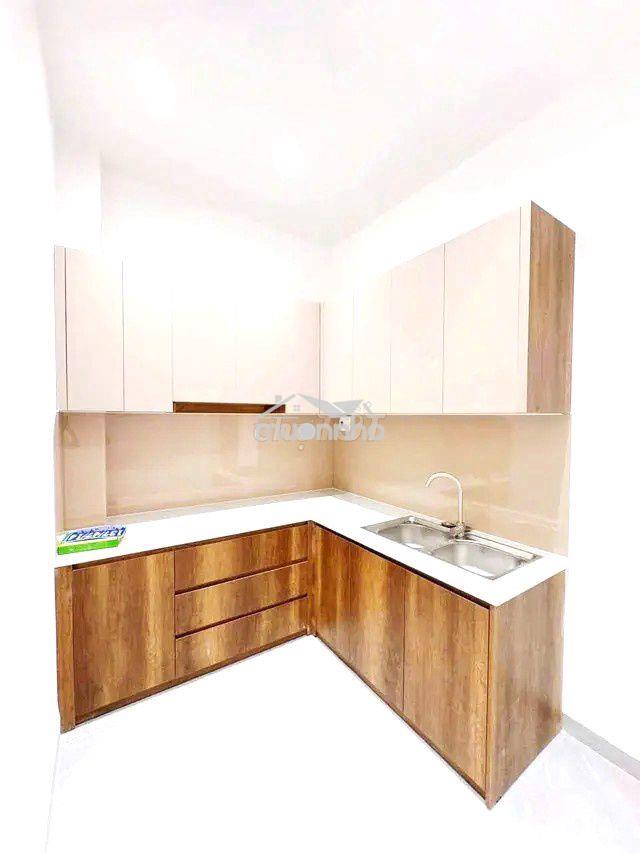 Ngay bốn xã tô hiệu - 60m xe tải trước nhà - chỉ 6 tỷ 2 - 4