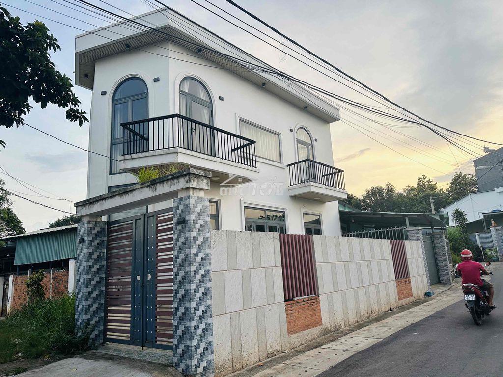 Cần bàn gấp nhà ngay uỷ ban tương bình hiệp,gần trường cấp 1,2 tbh - 2