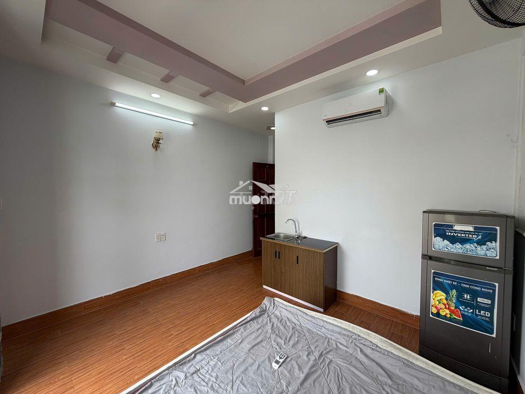 Phòng bancol full nội thất dọn vào ở ngay - 2