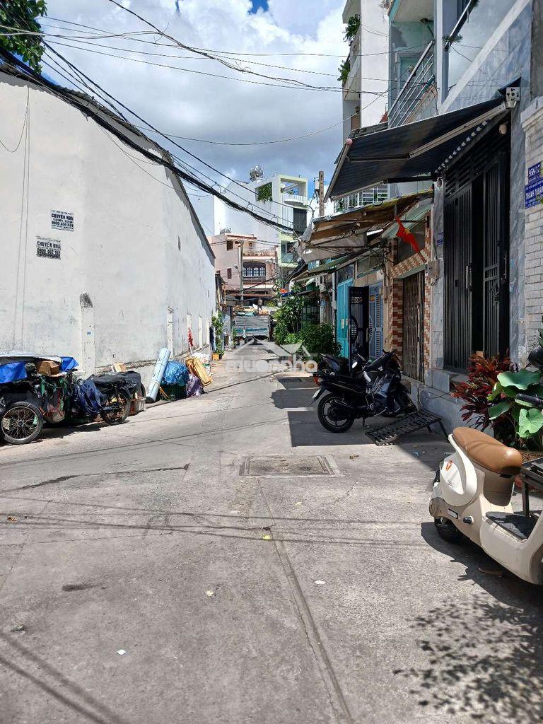 Bán nhà đẹp, ngay an dương vương , sát mặt  tiền xe tải, nhỉh 4tỷ lớn 