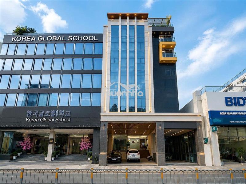 Cho thuê tòa văn phòng 2400m2 trung tâm quận 7