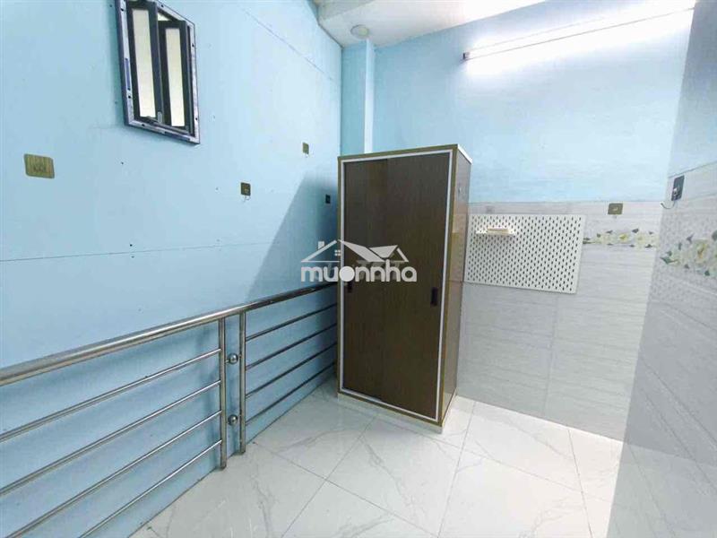 Cho thuê chdv mini gần đại học văn lang giá 2,7tr
