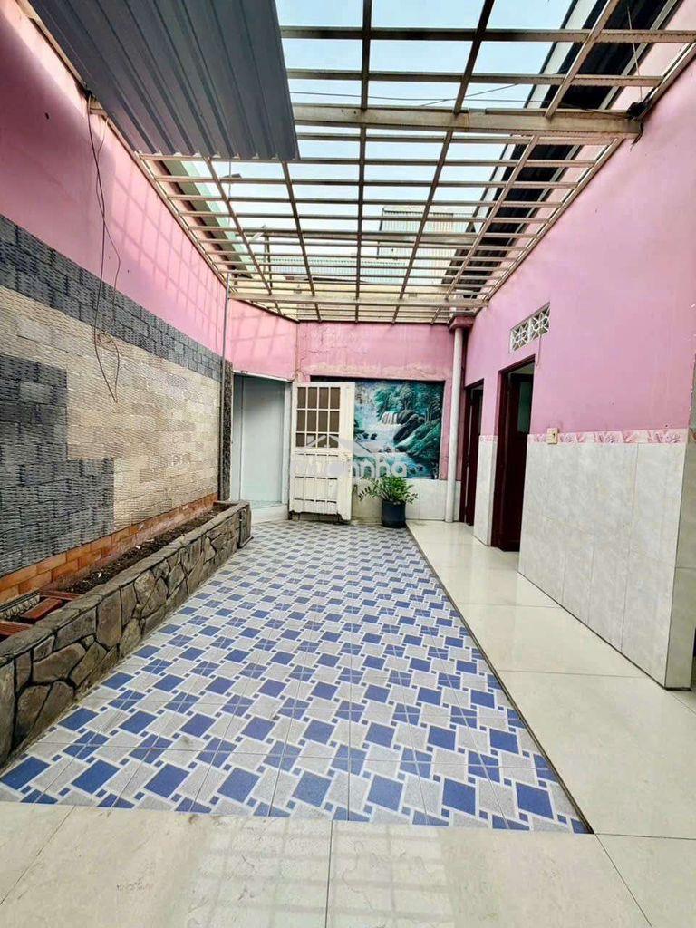 Nhà 3 tấm mặt tiền kinh doanh giá 18 triệu  - 4