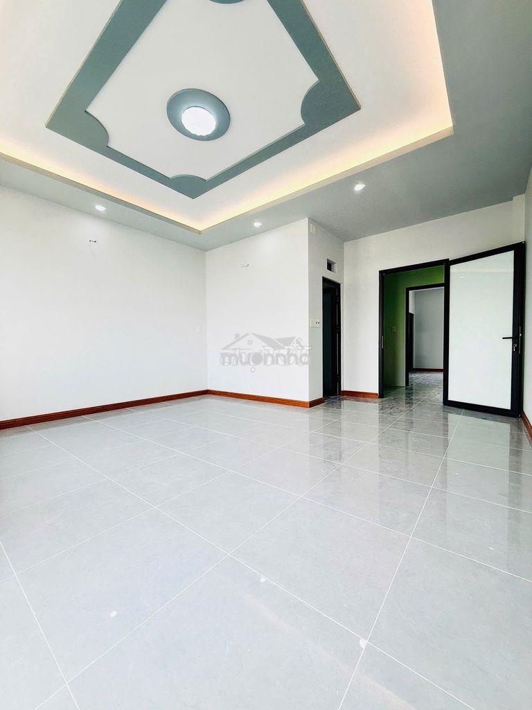 Nhà mới 3 tầng lung linh, 5 x 20, ô tô vào nhà, chợ gấu, giáp quận 12. - 2